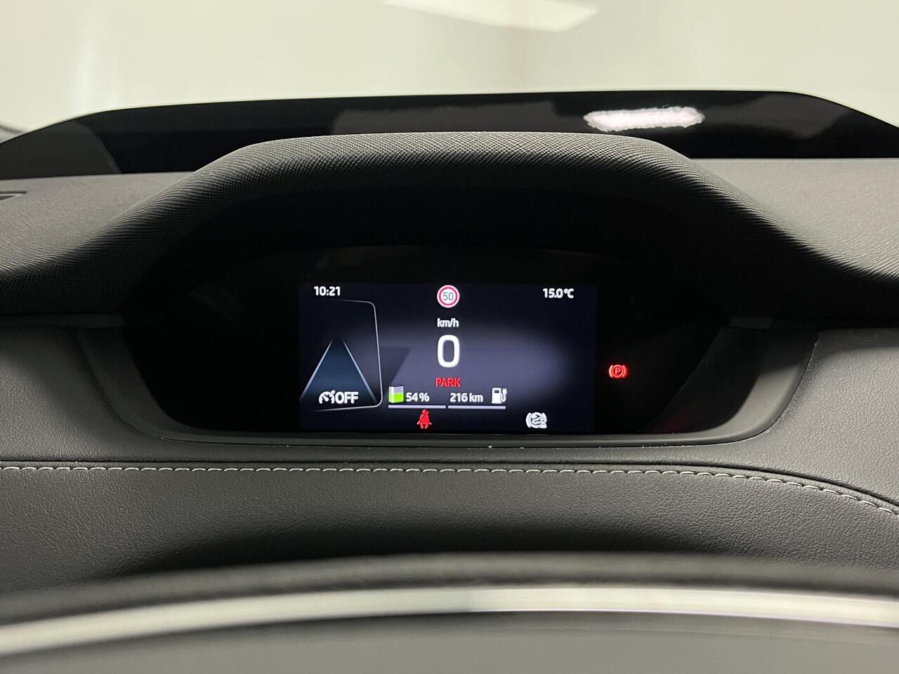 Skoda Enyaq iV 80 Sportline | SOH 92% | PANO | Dodehoekdetectie | Stoel/stuurverwarming |