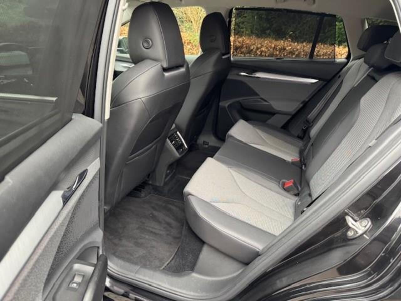 Skoda Enyaq iV 80 BEV 204PK SOH 95% WARMTEPOMP/NAVI/HLEER/ACARPLAY/FABRIEKSGARANTIE