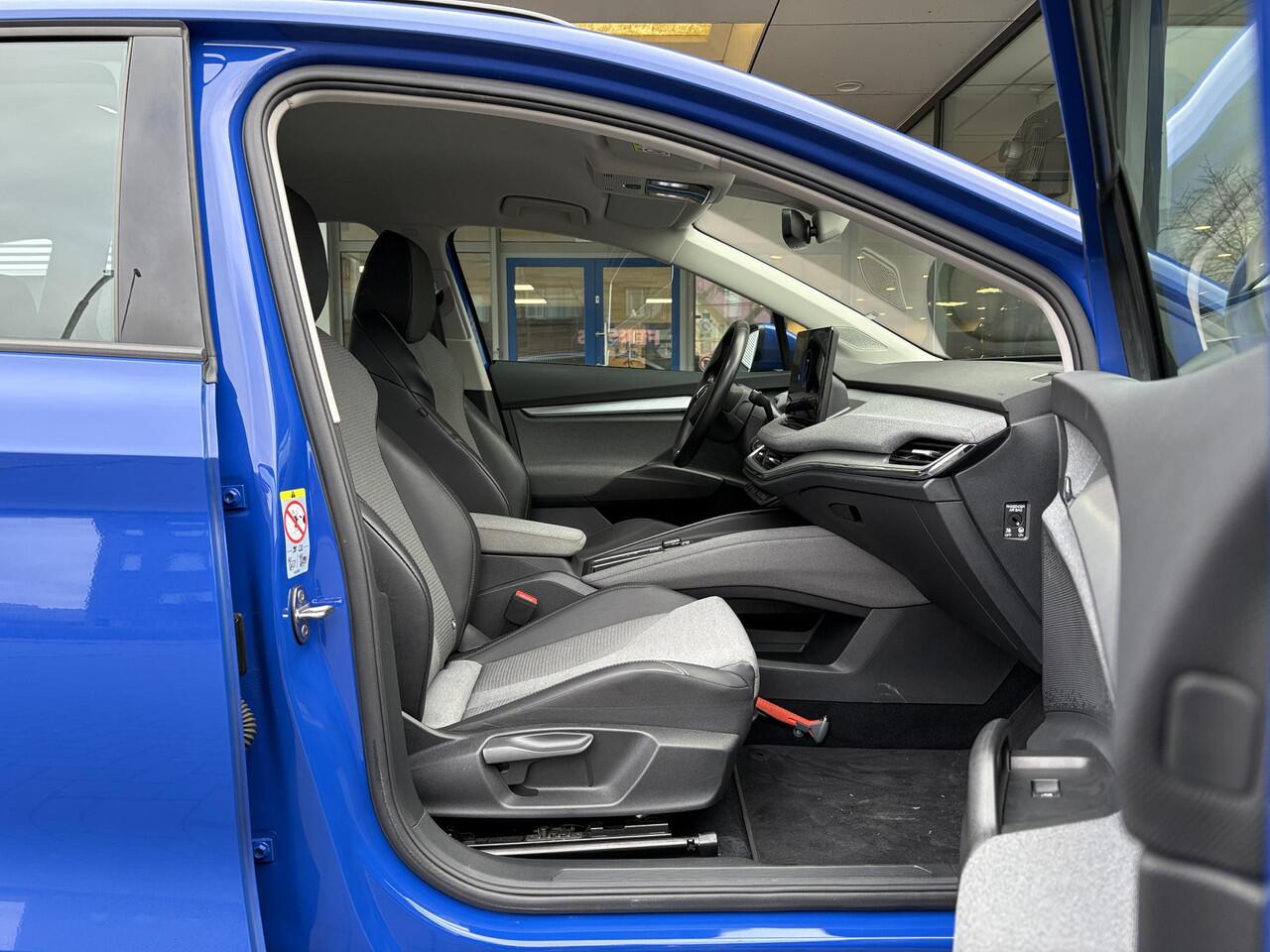 Skoda Enyaq iV 60 | Wegklapbare trekhaak | Stoelverwarming | Warmtepomp