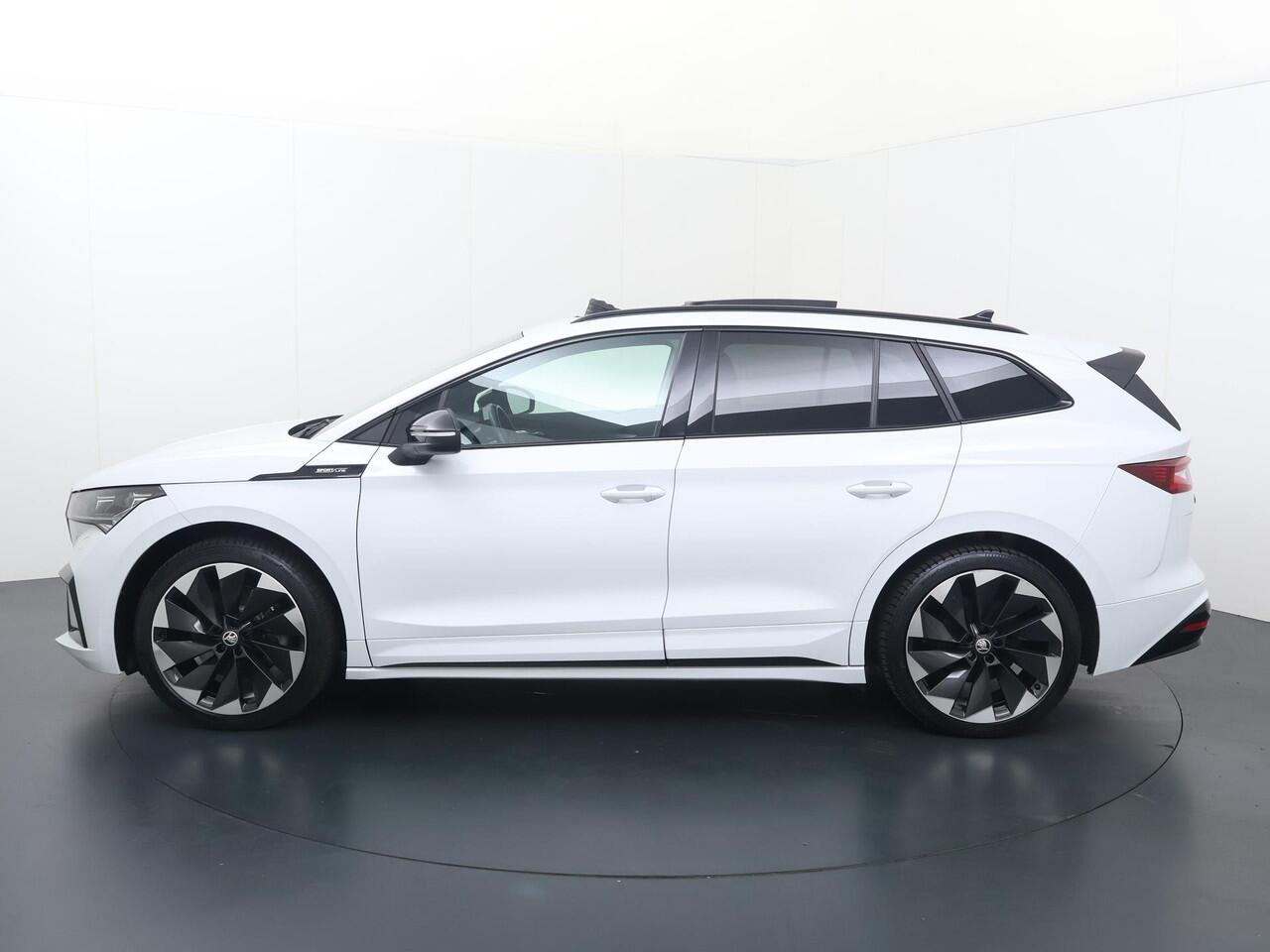 Skoda Enyaq iV 80 Sportline | 204 PK | SoH 90% | Panoramadak | 21" LM velgen | Elek. achterklep Virtual pedal | Adaptive cruise control | Voorstoelen verwarmd |