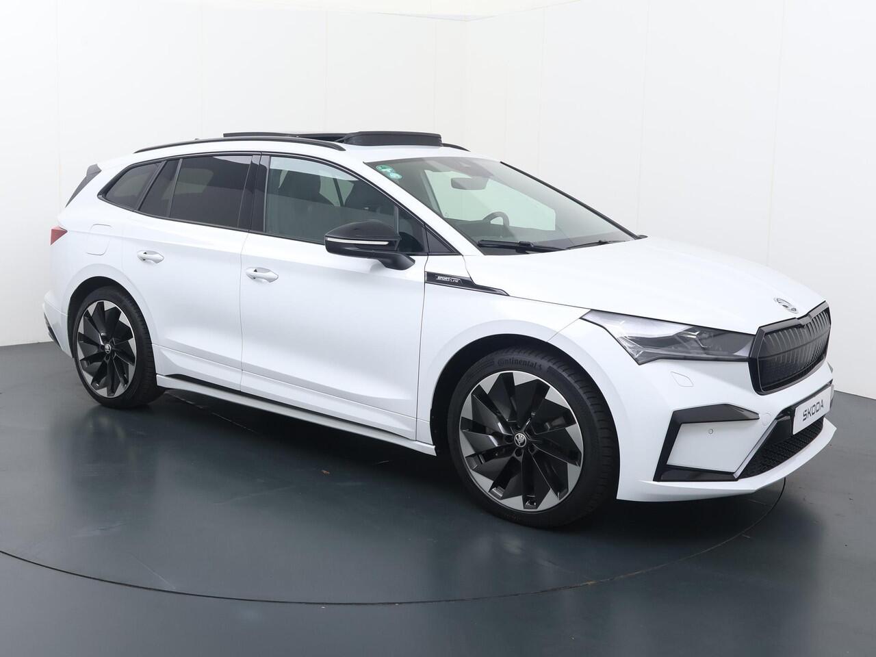 Skoda Enyaq iV 80 Sportline | 204 PK | SoH 90% | Panoramadak | 21" LM velgen | Elek. achterklep Virtual pedal | Adaptive cruise control | Voorstoelen verwarmd |