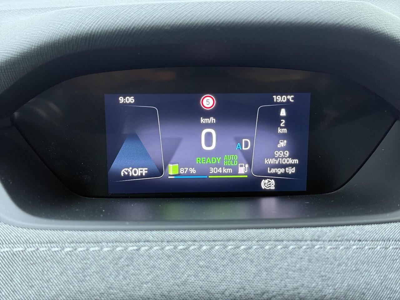 Skoda Enyaq iV 60 | 180 PK | SoH 91% | Achteruitrijcamera | Matrix LED koplampen | Voorstoelen verwarmd | 20" LM velgen |