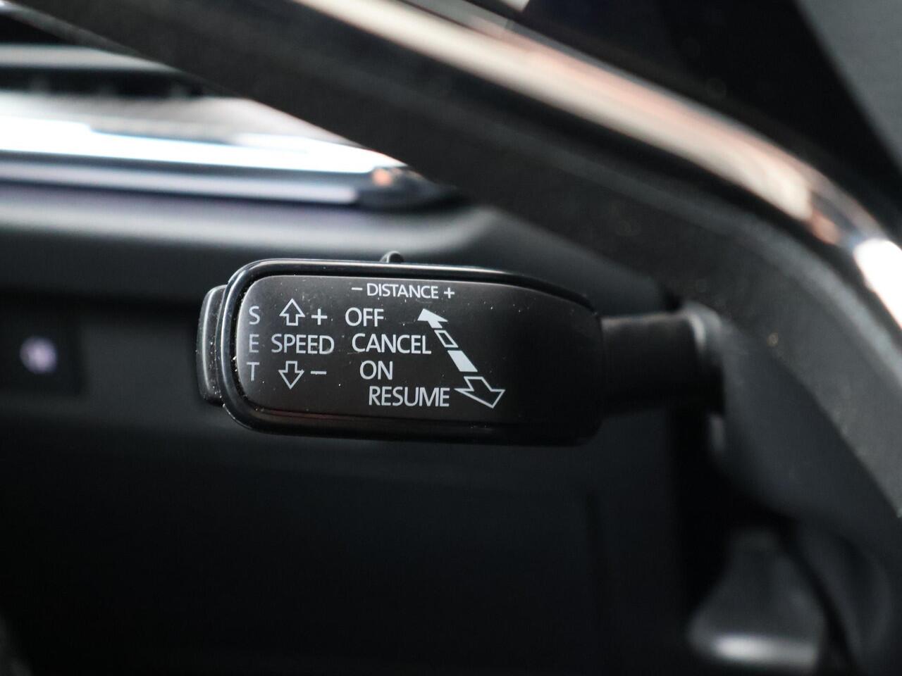 Skoda Enyaq iV 60 Sportline | 180 PK | SoH 89% | Multifunctioneel stuurwiel | Adaptive Cruisecontrol | Achteruitrij camera |