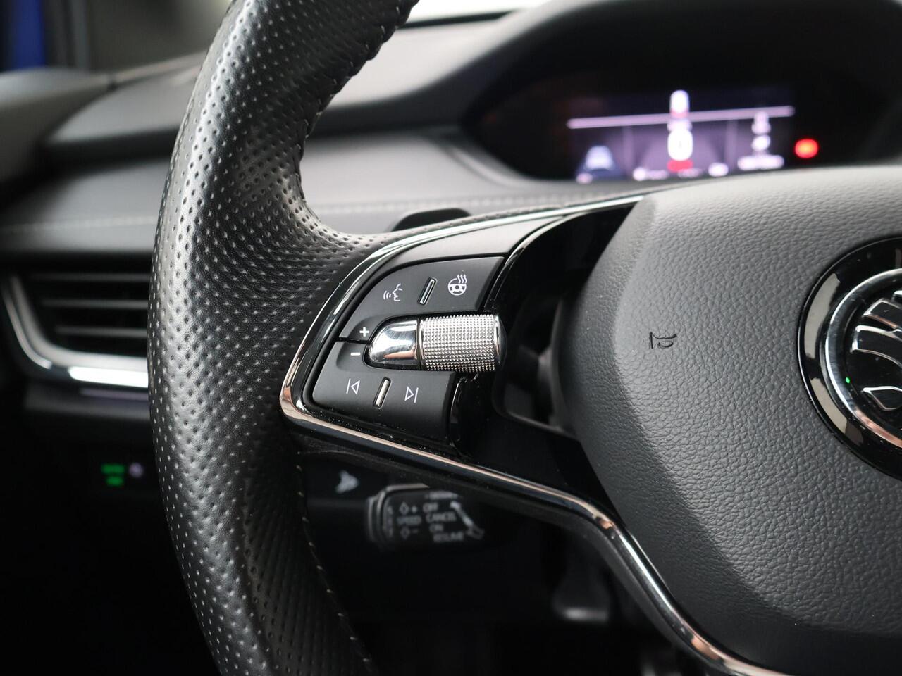 Skoda Enyaq iV 60 Sportline | 180 PK | SoH 89% | Multifunctioneel stuurwiel | Adaptive Cruisecontrol | Achteruitrij camera |