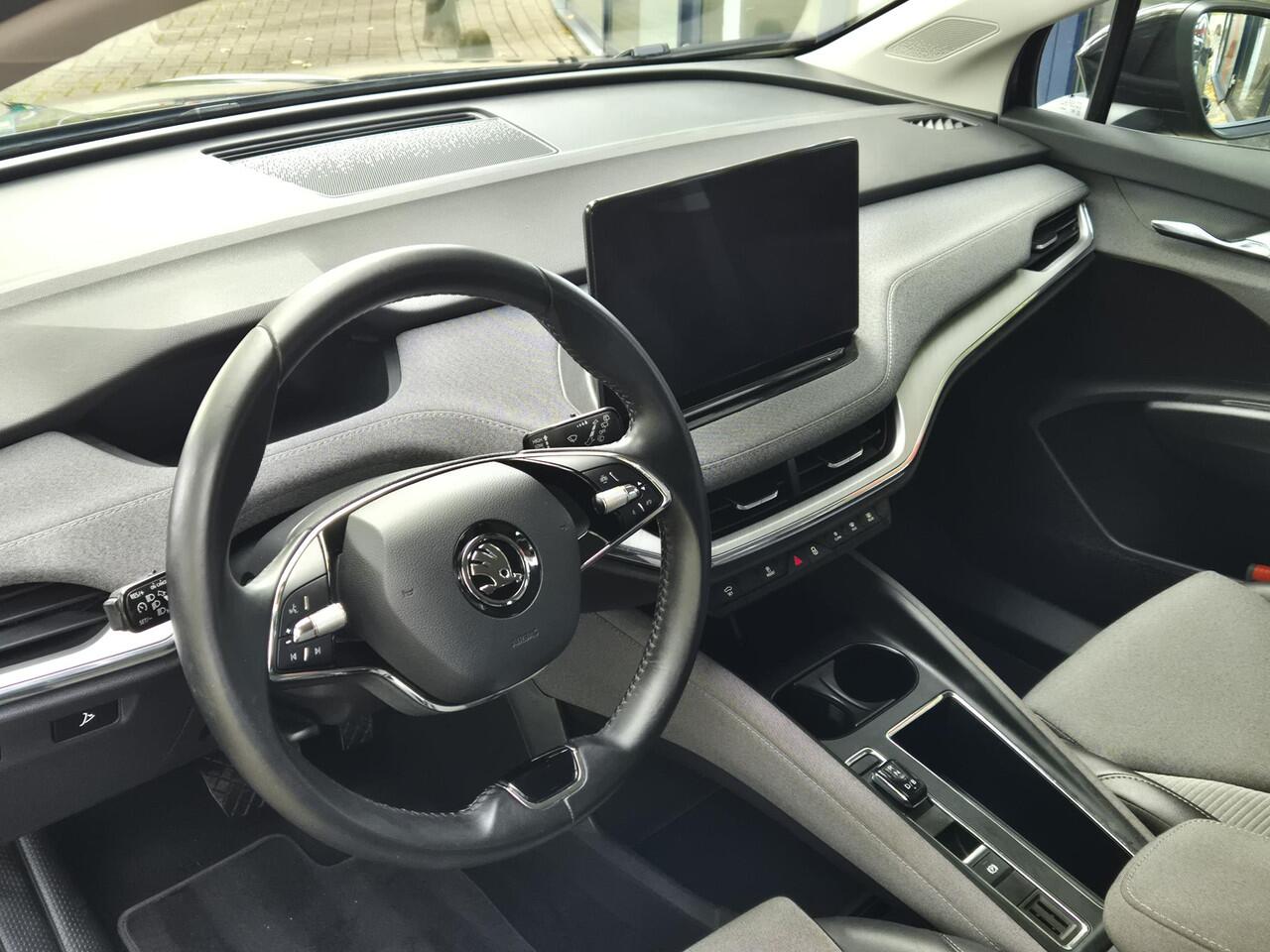 Skoda Enyaq iV 60 | Navigatie | Climate Control | Cruise Control | Licht metalen velgen | Parkeercamera