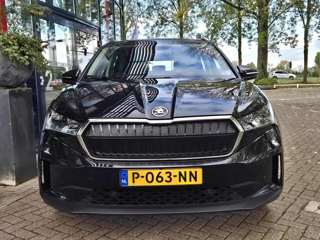 Skoda Enyaq iV 60 | Navigatie | Climate Control | Cruise Control | Licht metalen velgen | Parkeercamera