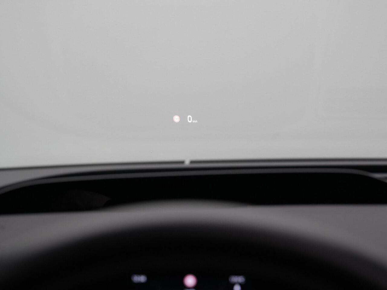 Skoda Enyaq iV 80X 265 pk Sportline | Warmtepomp | Panoramadak | Gegeugenstoel | Matrix LED | Stuur-/stoelverwarming | Leder/alcantara