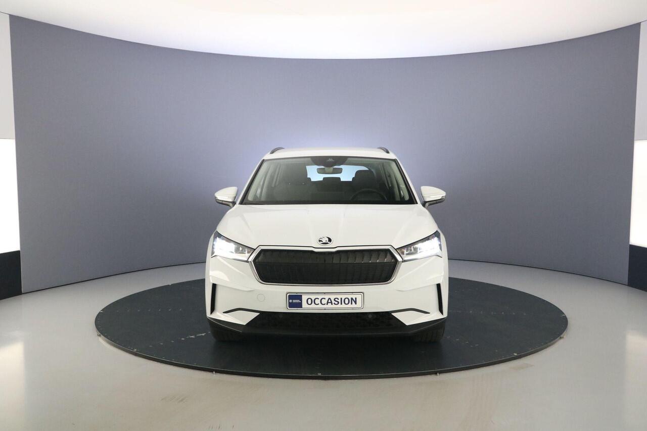 Skoda Enyaq iV 60 180pk Automaat Navigatie, Cruise control, Parkeersensor achter, Stoelverwarming, Airco, LED koplampen, DAB, Radio, Bluetooth, App connect