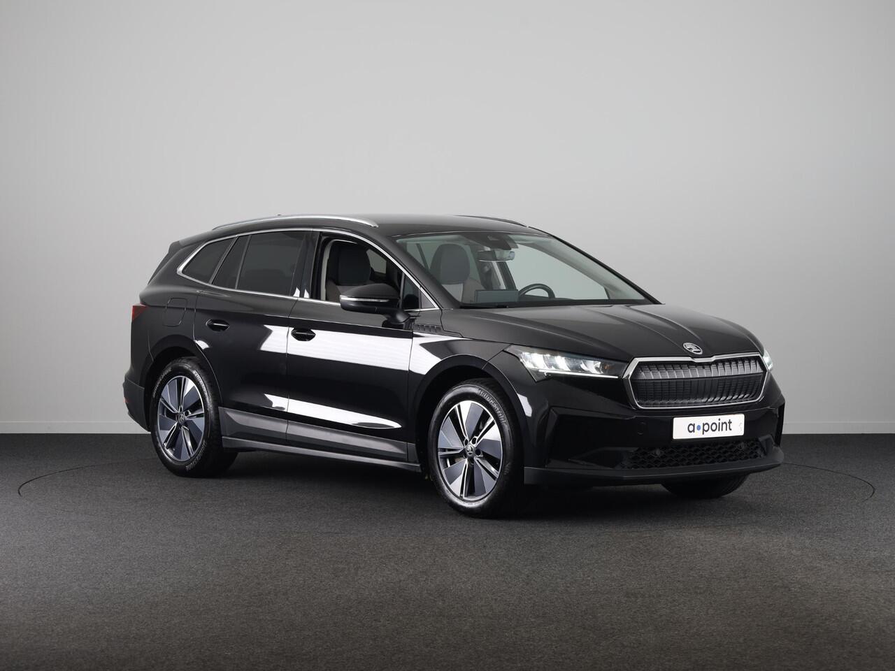 Skoda Enyaq iV 80 204pk | Verwarmd sturuwiel | Wegklapare trekhaak | Warmtepomp | Parkeercamera