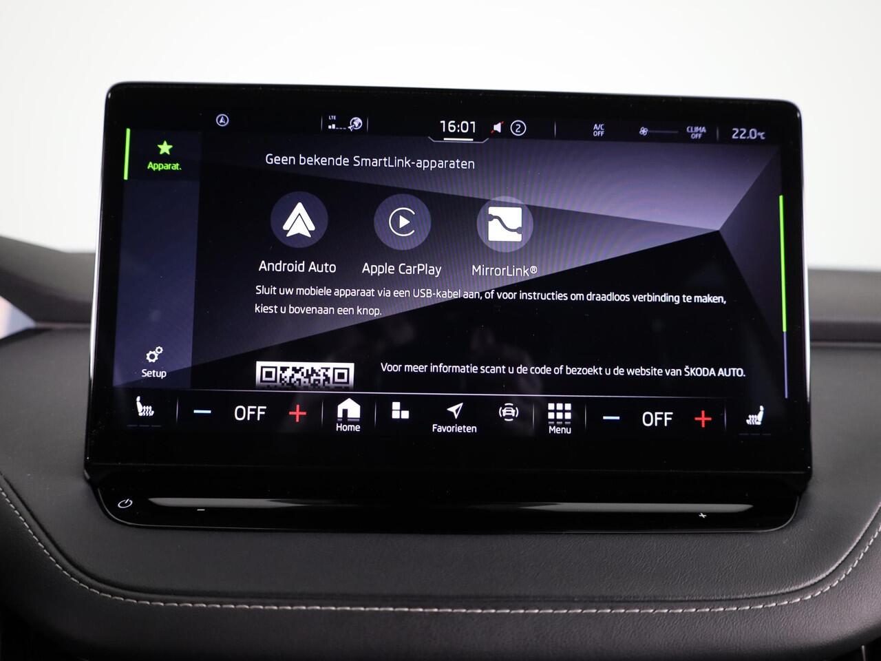 Skoda Enyaq iV 60 Sportline 180 pk | SoH 90% | Navigatie | Parkeersensoren | Achteruitrijcamera | Autom. airco (3 zones) | Stoelverwarming | Keyless |