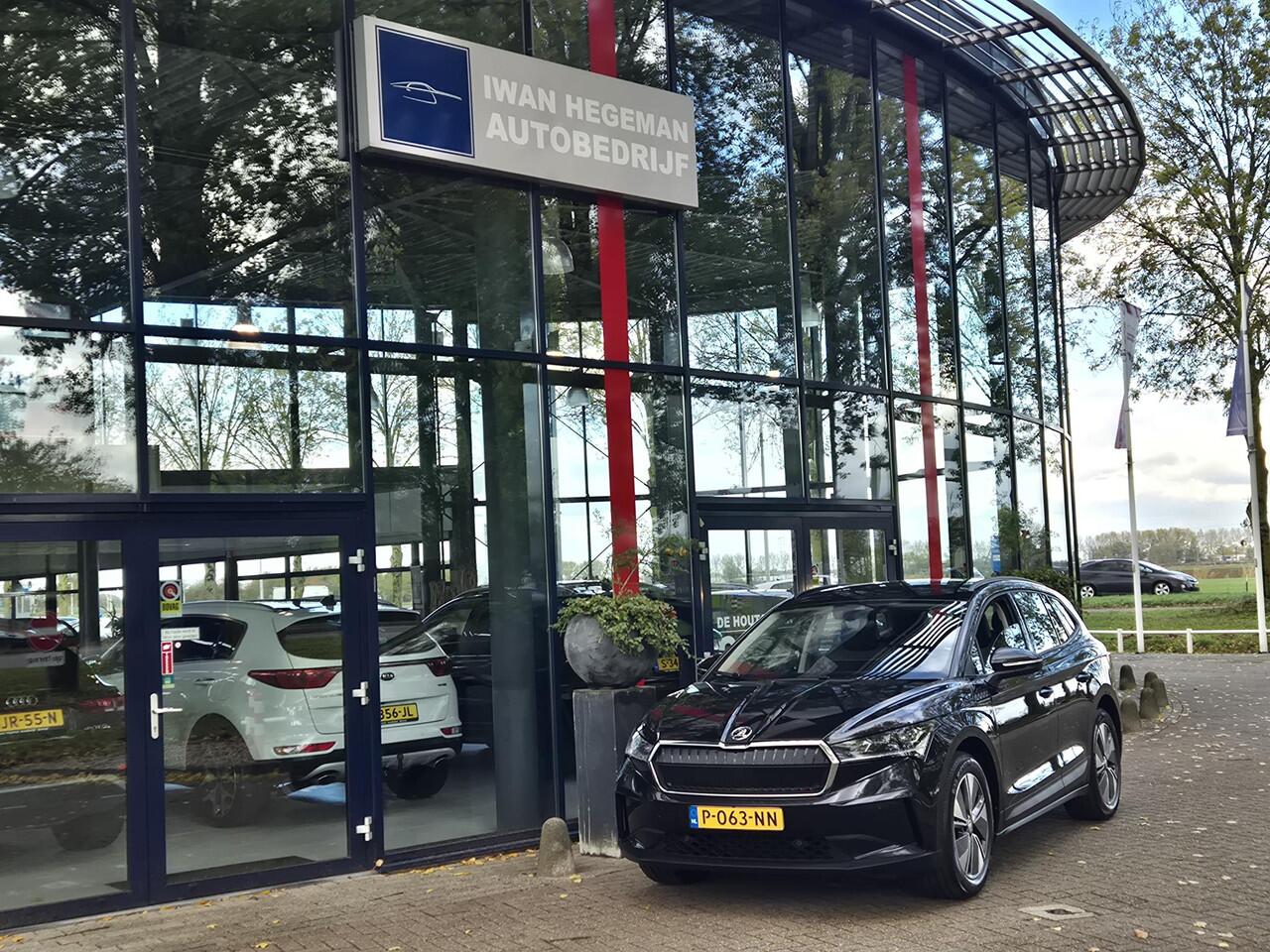 Skoda Enyaq iV 60 | Navigatie | Climate Control | Cruise Control | Licht metalen velgen | Parkeercamera