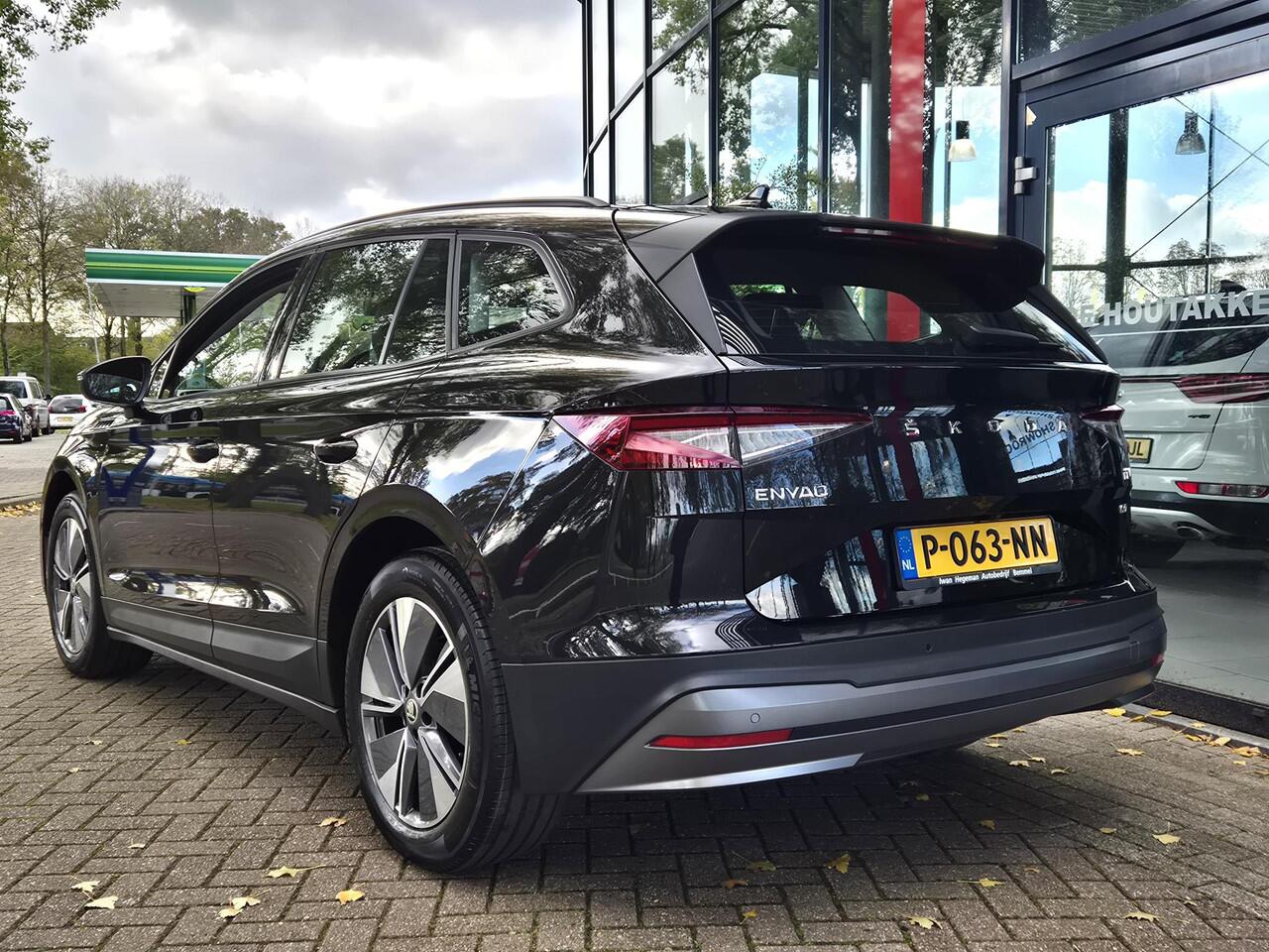 Skoda Enyaq iV 60 | Navigatie | Climate Control | Cruise Control | Licht metalen velgen | Parkeercamera