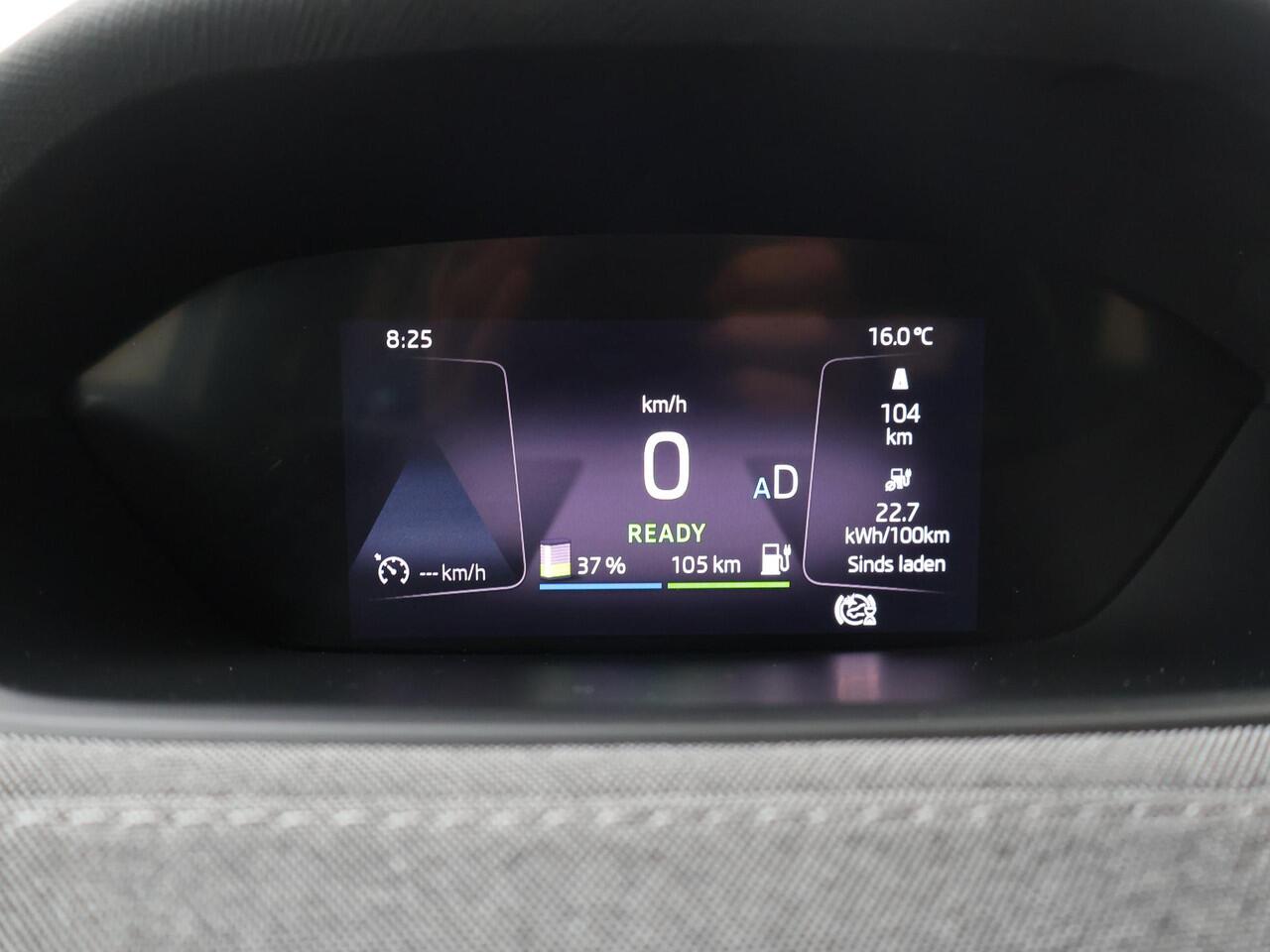 Skoda Enyaq iV 60 | 180 PK | SoH 90% | Voorstoelen verwarmd | Navigatiesysteem | Climate control |