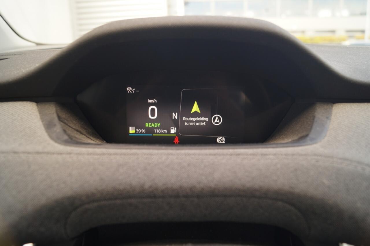 Skoda Enyaq iV 60 180pk 62kWh -PANO-LED-NAVI-ECC-PDC-ACC-