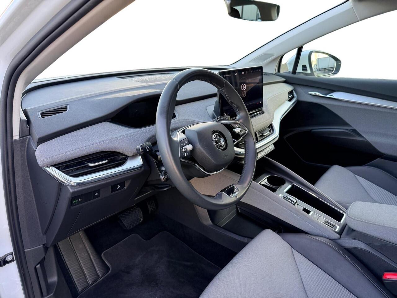 Skoda Enyaq iV 80 Autom. Trekhaak | Stoel/stuur Verw. | SOH 96%