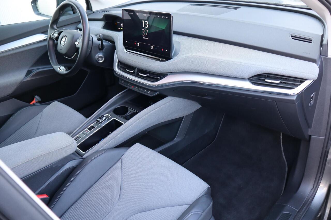 Skoda Enyaq iV 60 SOH 92%, BTW auto, Climate control Cruise control, Camera, Apple Carplay, Standkachel, Front assist, BTW Auto