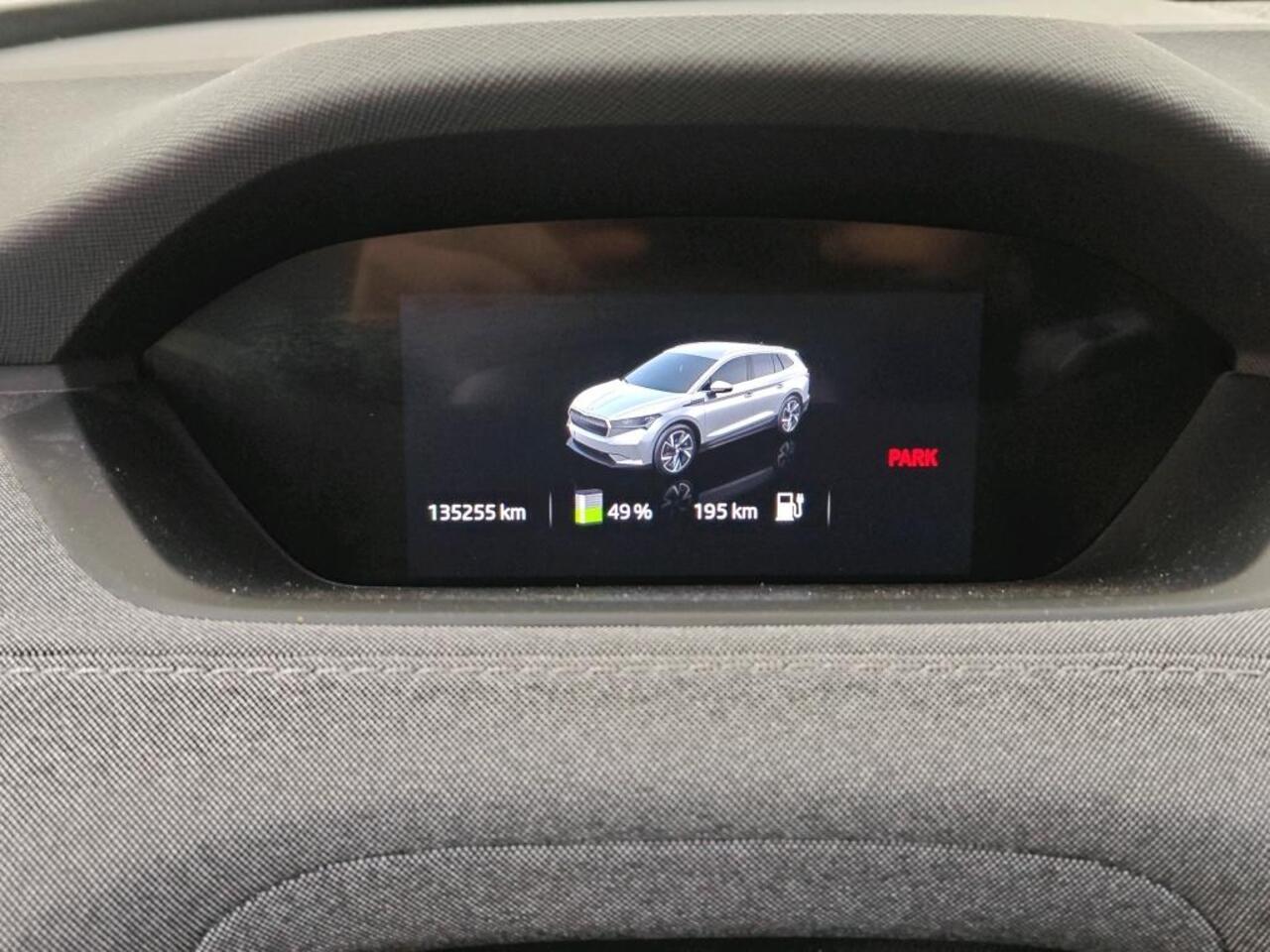 Skoda Enyaq iV 80 | Geen import | Trekhaak | Warmtepomp