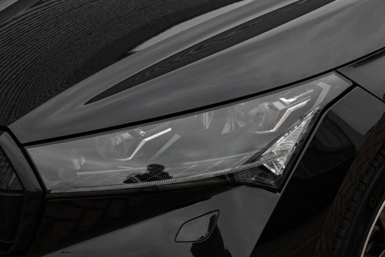 Skoda Enyaq iV 60 Sportline 180pk Trekhaak l Camera