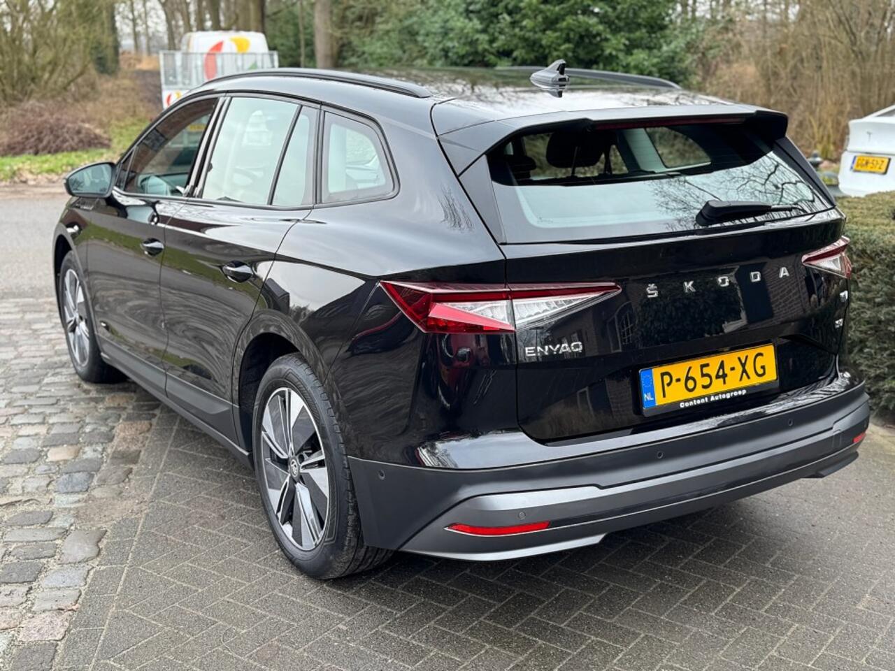 Skoda Enyaq iV 60 180pk Clever Plus ecc,navi,camera,1/2leer,lmv