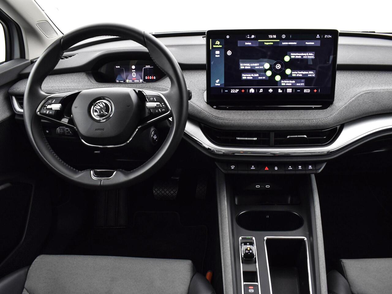 Skoda Enyaq iV 60 180pk · Apple/Android Car Play · Camera · Navigatie · P-Sensoren · Cruise Control · LED Koplampen · 19'' Inch ·