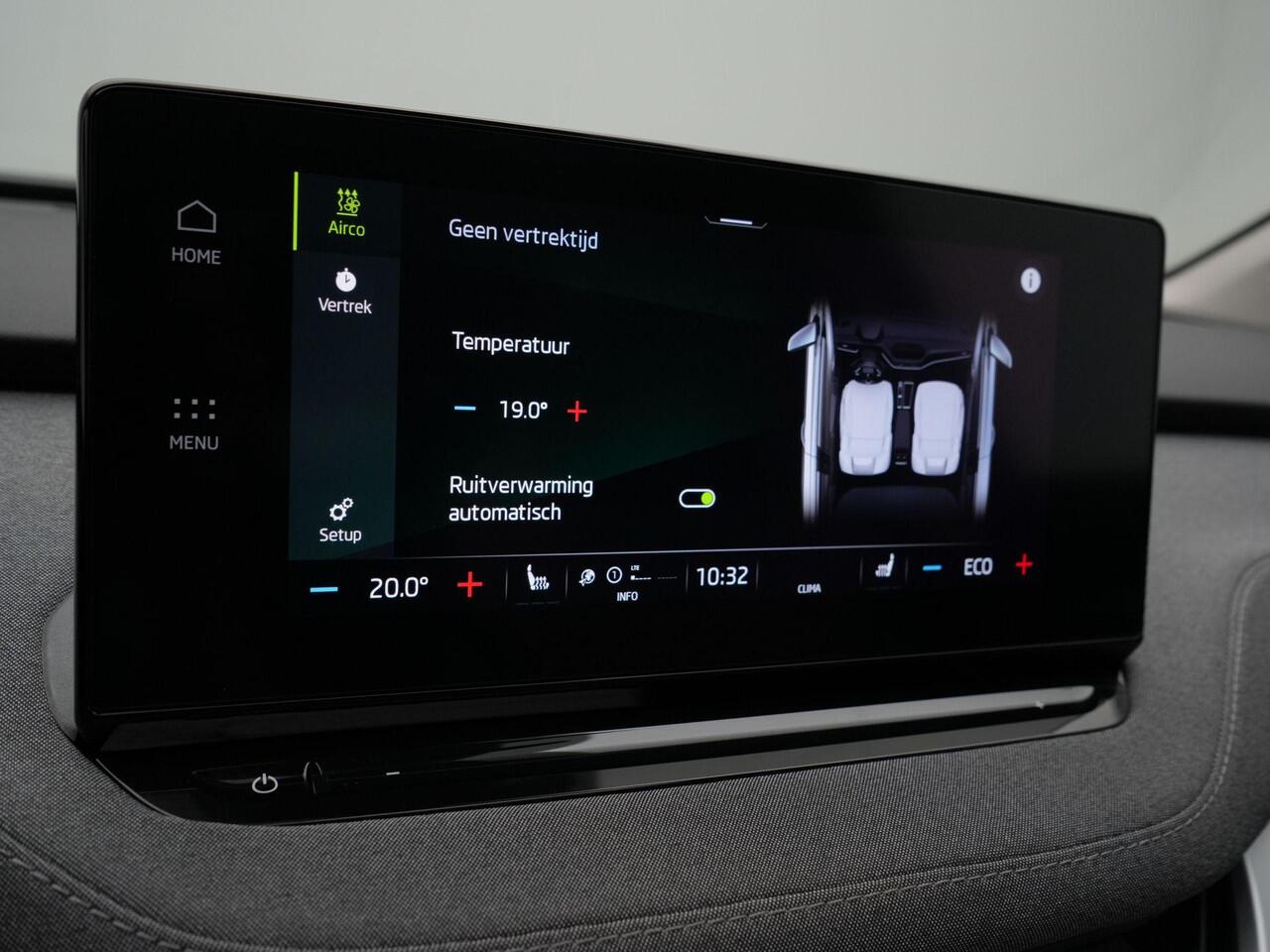 Skoda Enyaq iV 50 148 pk Selection | Panoramadak | Leder/stof | Navigatie | Stoelverwarming | Parkeersensoren achter