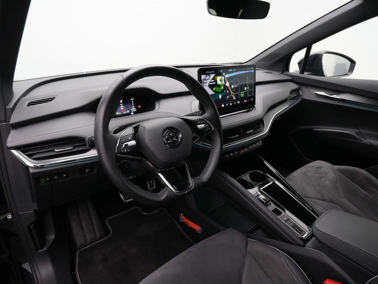 Skoda Enyaq iV 60 180 pk Sportline | Matrix LED | Stuur-/stoelverwarming | Geheugenstoel | Leder/alcantara | Navigatie