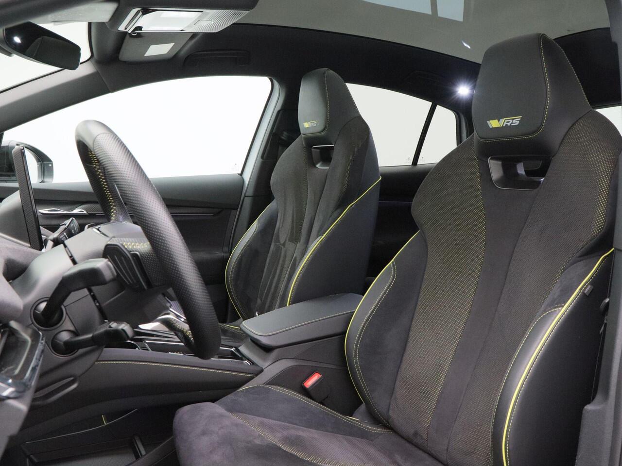 Skoda Enyaq iV Coupé 80 RS | Panoramadak | Full LED | Canton Audio | Adaptive Cruise | Stoelverwarming | Camera | 21 Inch | 80.917 Km!!