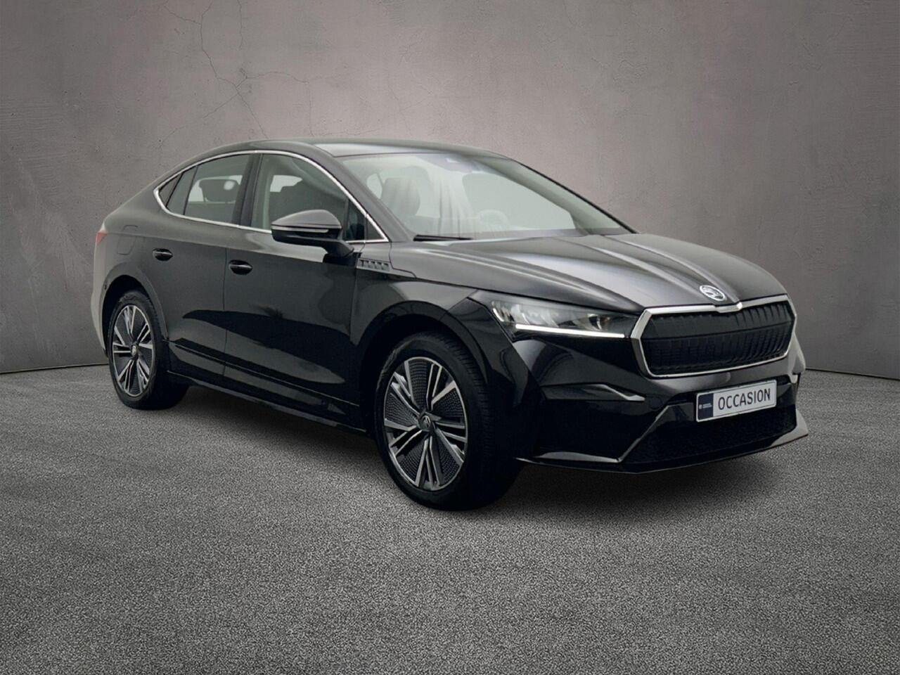 Skoda Enyaq iV Coupé 60 180pk Automaat Panoramadak, Cruise control, Achteruitrijcamera, Navigatie, LED koplampen, Parkeersensoren, Airco, App connect