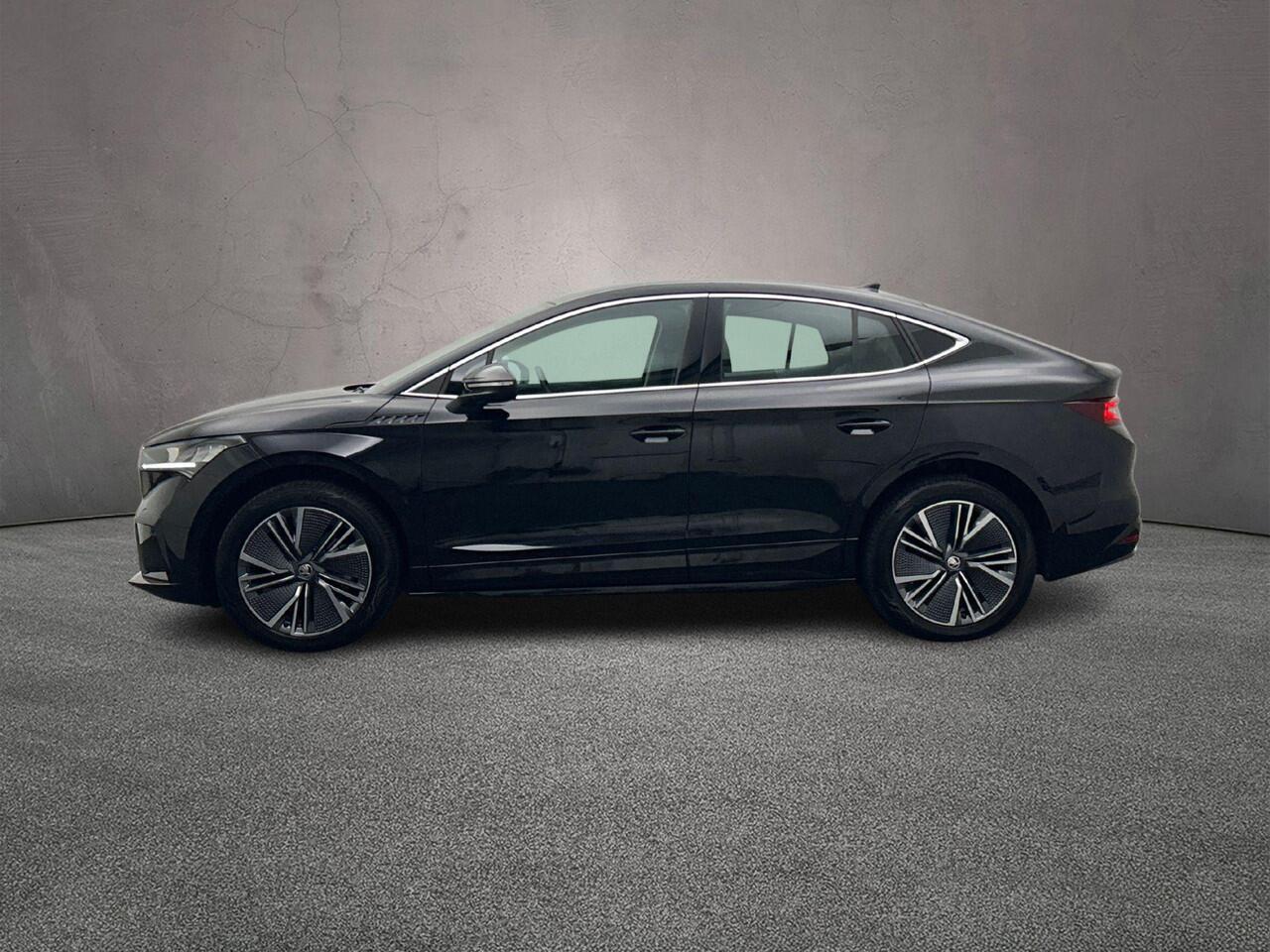 Skoda Enyaq iV Coupé 60 180pk Automaat Panoramadak, Cruise control, Achteruitrijcamera, Navigatie, LED koplampen, Parkeersensoren, Airco, App connect