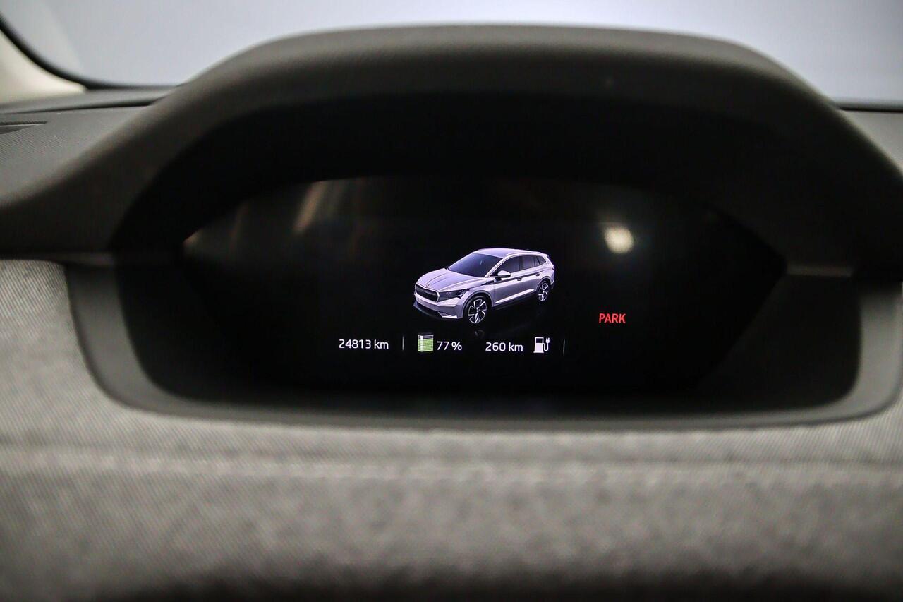 Skoda Enyaq iV 60 Selection 180pk Automaat Achteruitrijcamera, Navigatie, Adaptive cruise control, LED koplampen, Airco, App connect, Parkeersensoren, DAB, Radio, Bluetooth