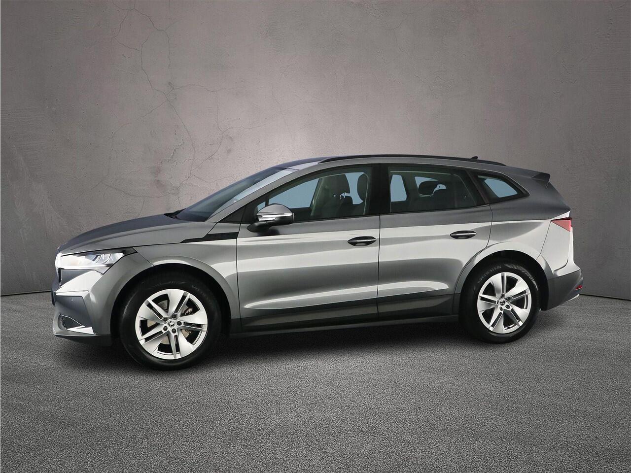 Skoda Enyaq iV 60 Selection 180pk Automaat Achteruitrijcamera, Navigatie, Adaptive cruise control, LED koplampen, Airco, App connect, Parkeersensoren, DAB, Radio, Bluetooth