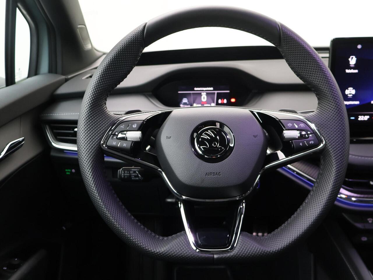 Skoda Enyaq iV 60 Sportline 180 pk Navigatie | CANTON geluidssysteem | Apple Carplay/Android Auto | Crystal Face | 20" lichtmetalen velgen |