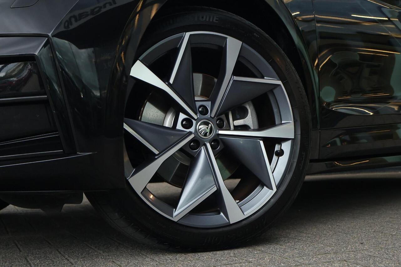 Skoda Enyaq iV Coupé 80 RS / SoH 96% / Panorama / Headup / CANTON audio