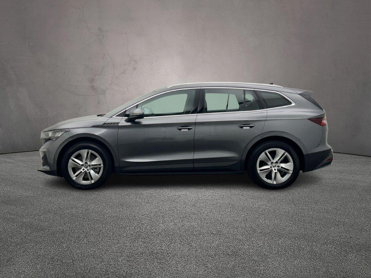 Skoda Enyaq iV 85 Selection 286pk Automaat Cruise control, Navigatie, Achteruitrijcamera, LED koplampen, App connect, Parkeersensoren, Airco, DAB, Radio