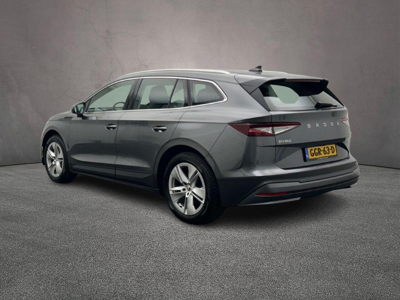 Skoda Enyaq iV 85 Selection 286pk Automaat Cruise control, Navigatie, Achteruitrijcamera, LED koplampen, App connect, Parkeersensoren, Airco, DAB, Radio