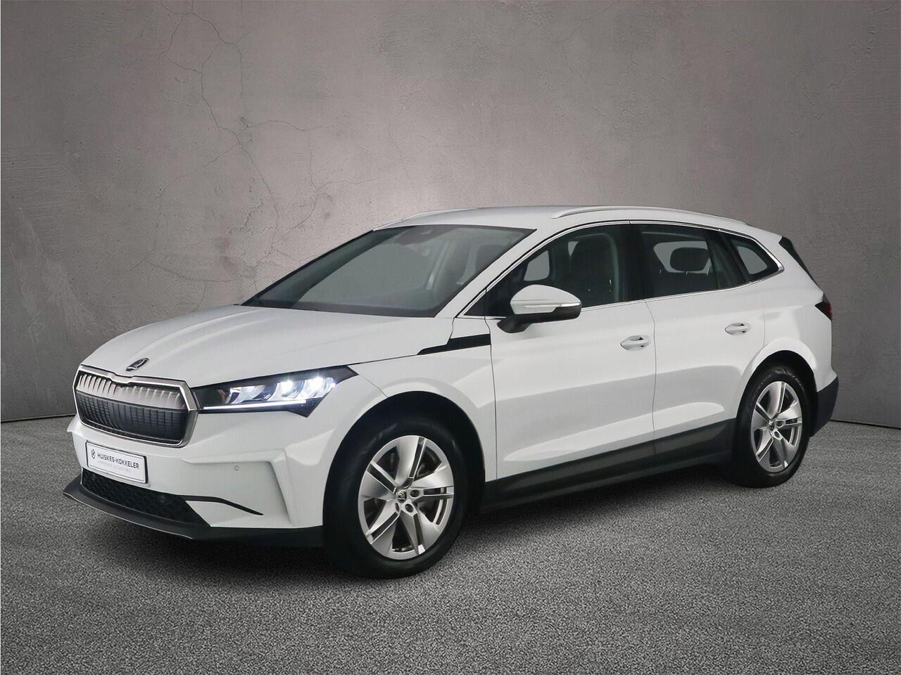 Skoda Enyaq iV 85 Selection 286pk Automaat Adaptive cruise control, Achteruitrijcamera, Navigatie, Parkeersensoren, LED koplampen, App connect, DAB, Radio