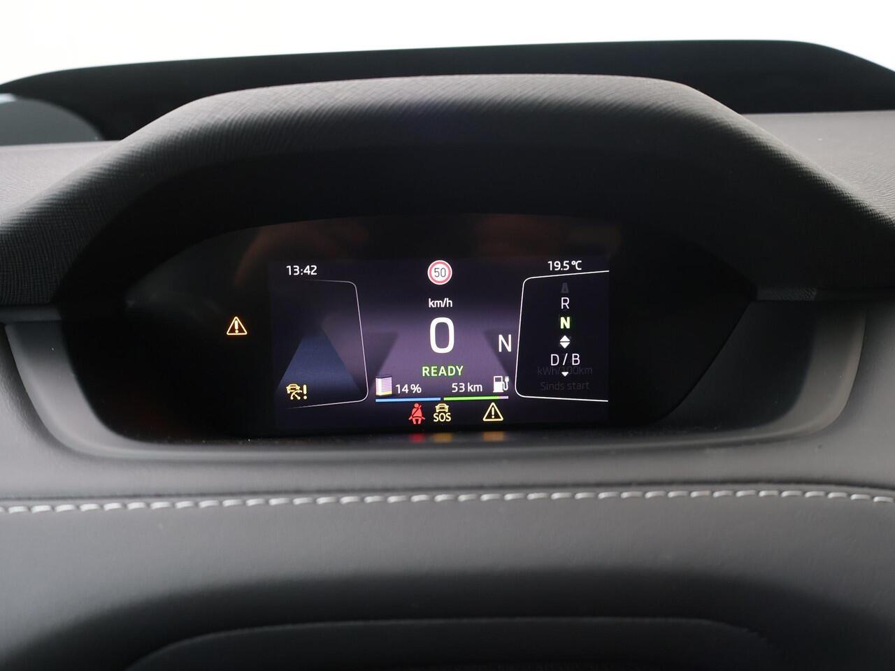 Skoda Enyaq iV 60 Sportline 180 pk | Navigatie | Apple Carplay/Android Auto | Crystal Face | Panoramadak | 21" lichtmetalen velgen |