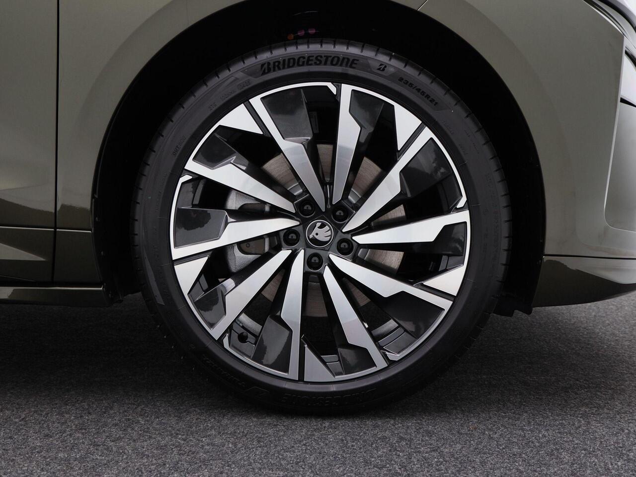 Skoda Enyaq iV Coupé Sportline 85 | 286 PK | Head-up display | 360 camera | Stoelverwarming | 21" velgen |