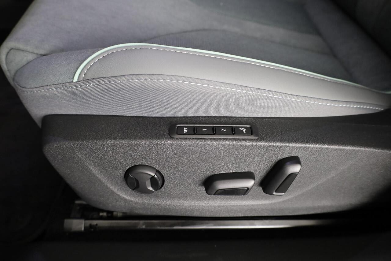 Skoda Enyaq iV Coupe 85 Business Edition 286 pk | Business upgrade pakket - ADVANCED | Lounge interieur | 21 inch lichtmetalen velgen