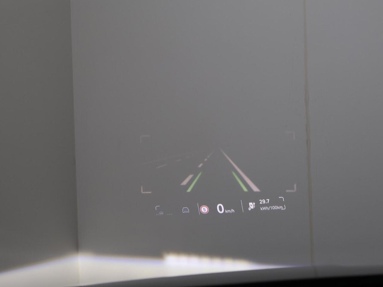 Skoda Enyaq iV 60 Sportline 204 PK | 21" lichtmetalen velgen | Trekhaak | Head-Up Display | Light band | Canton Sound | 360 graden camera |