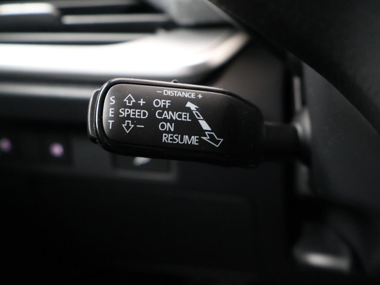 Skoda Enyaq iV 85 Selection 286 PK | Panoramadak | 21" Lichtmetalen velgen | Trekhaak