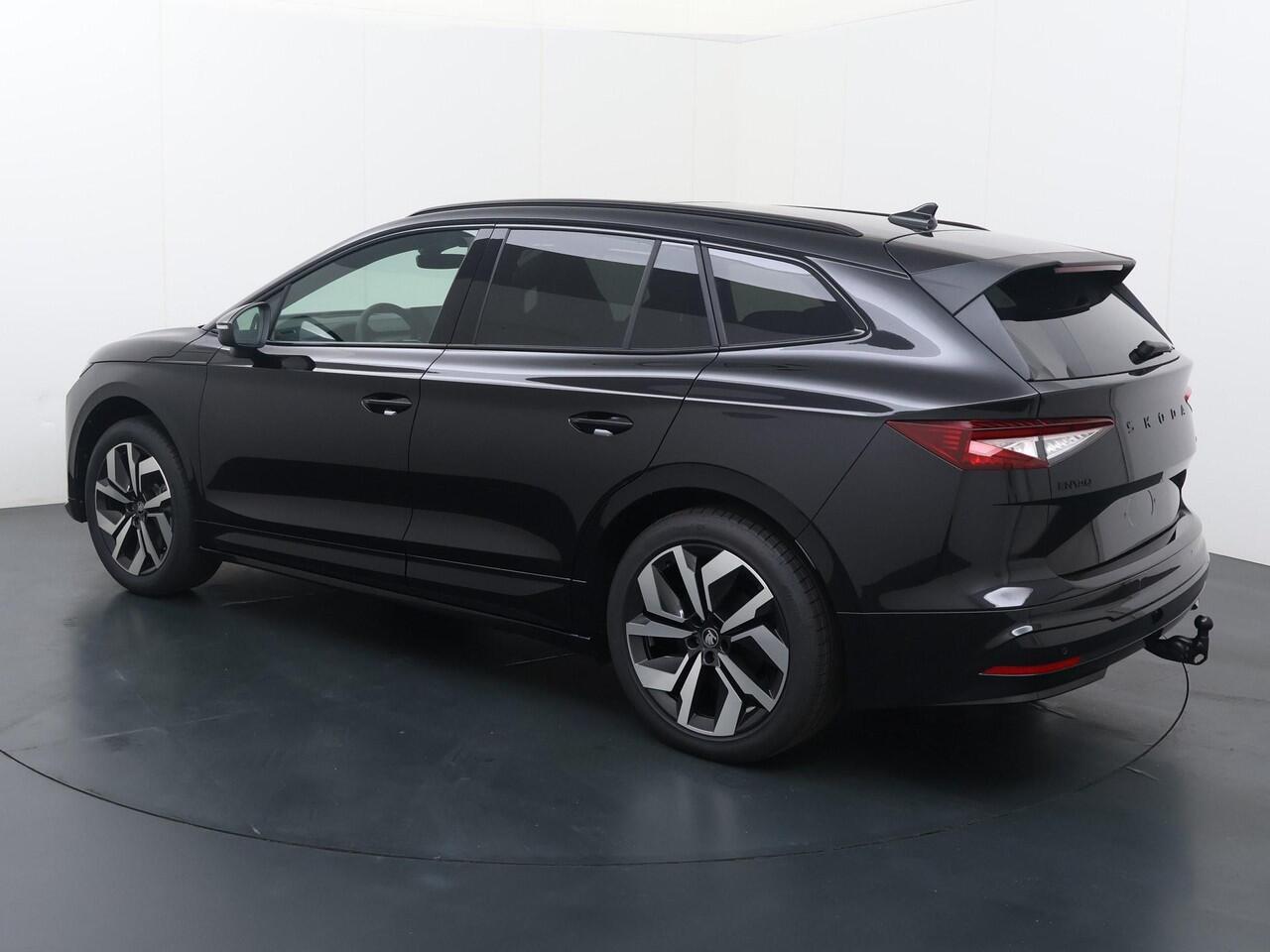 Skoda Enyaq iV 85 Sportline 286 PK | Trekhaak | Warmtepomp | Panoramadak |