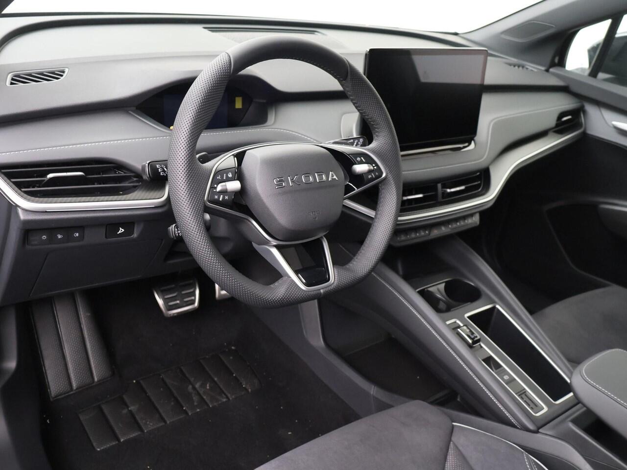 Skoda Enyaq iV 85 Sportline 286 PK | Trekhaak | Warmtepomp | Panoramadak |