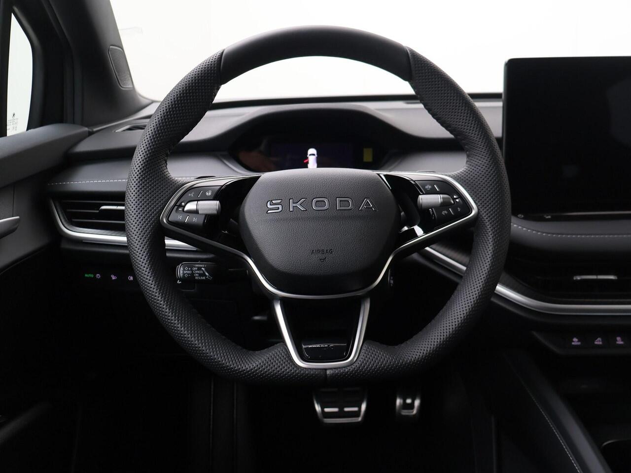 Skoda Enyaq iV 85 Sportline 286 PK | Trekhaak | Warmtepomp | Panoramadak |