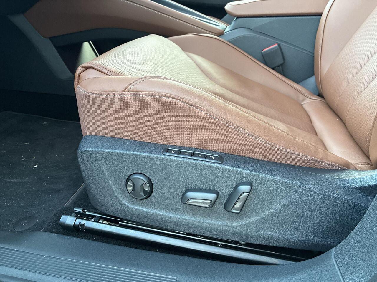 Skoda Enyaq iV 85 Business Edition | Metallic Lak | Cognac Leder | Trekhaak wegklapbaar | Business upgrade - advanced