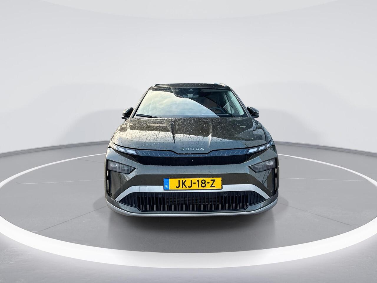 Skoda Enyaq iV 85 Business Edition | Metallic Lak | Cognac Leder | Trekhaak wegklapbaar | Business upgrade - advanced