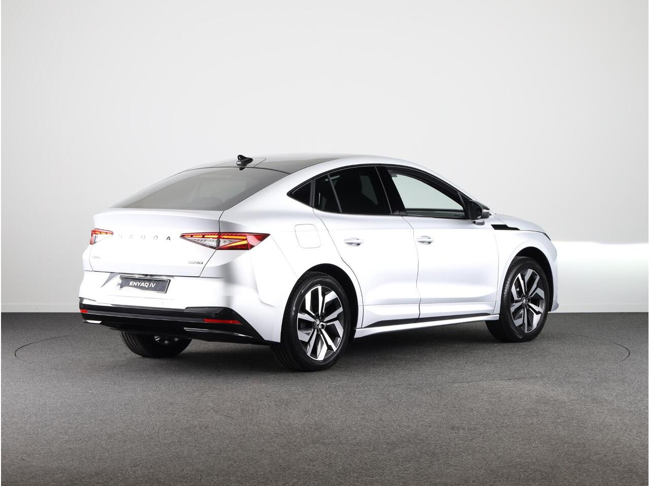 Skoda Enyaq iV Coupe 60 Sportline 204 pk | 436 km range (WLTP) | Blind Spot | Panoramadak |