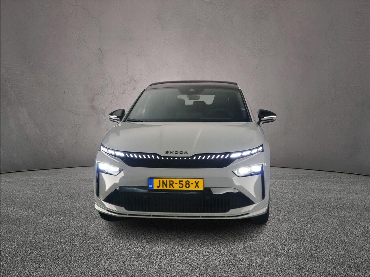 Skoda Enyaq iV Coupé 85 Sportline 286pk Automaat Panoramadak, Adaptive cruise control, 360 camera, Head up display, Navigatie, Elektrische achterklep, LED matrix koplampen, Stoelverwarming