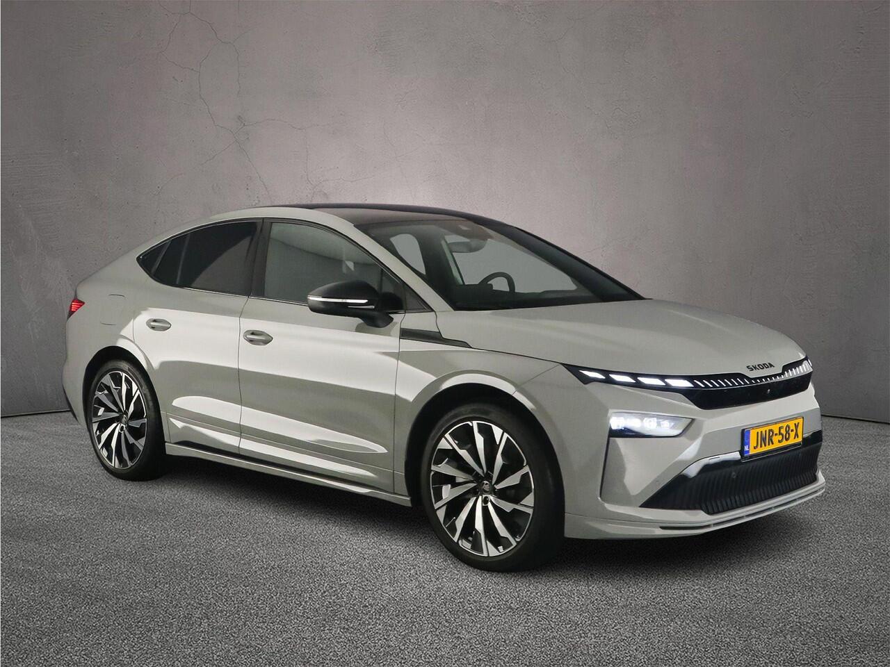 Skoda Enyaq iV Coupé 85 Sportline 286pk Automaat Panoramadak, Adaptive cruise control, 360 camera, Head up display, Navigatie, Elektrische achterklep, LED matrix koplampen, Stoelverwarming