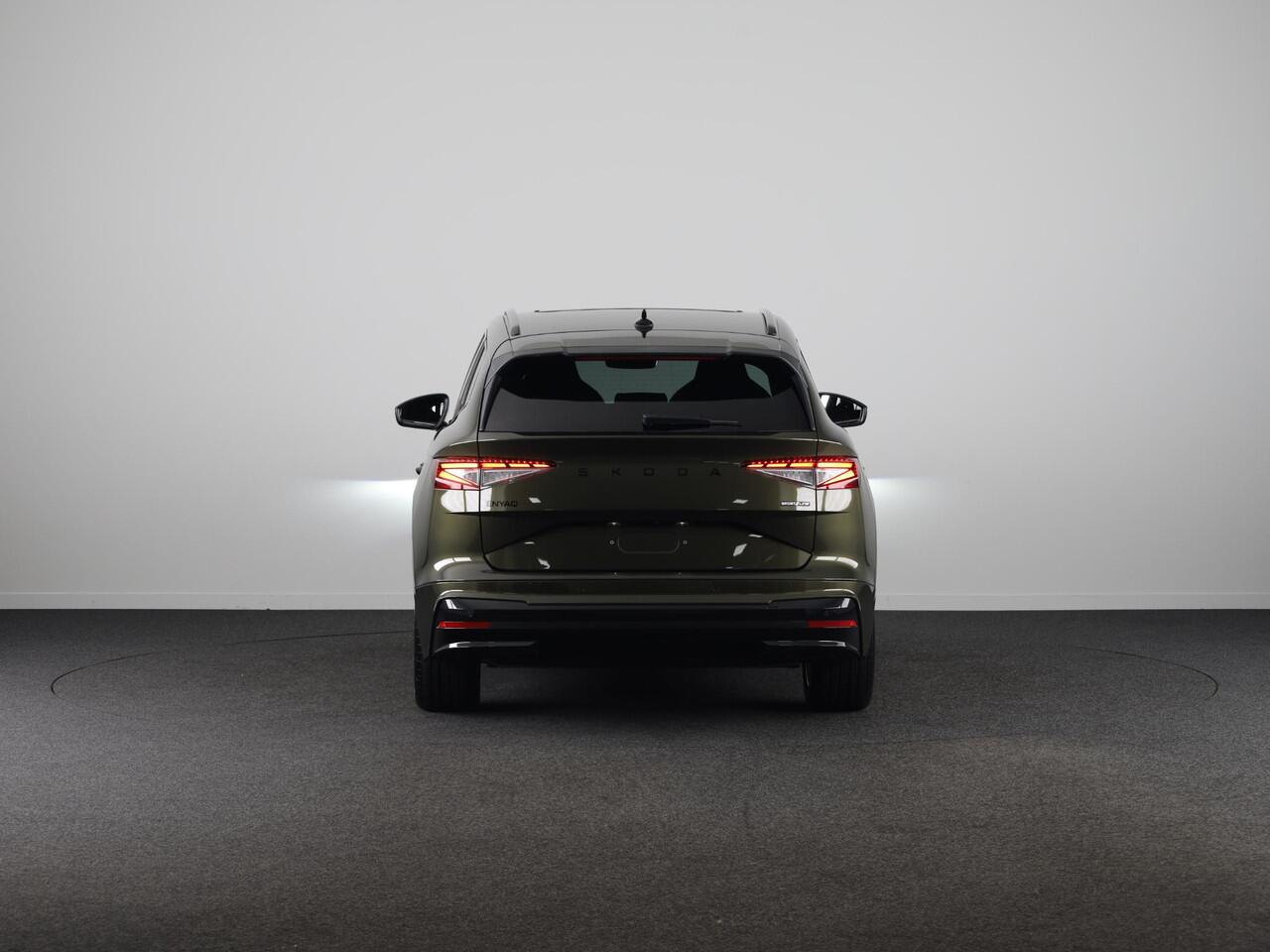 Skoda Enyaq iV 60 Sportline 204 pk | Panoramadak | Adaptive Cruise Control | Blind Spot |